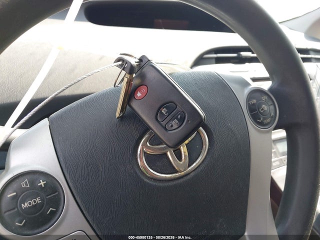 45980135 :رقم المزاد ، JTDKN3DU2A1004667 vin ، 2010 Toyota Prius Iii مزاد بيع
