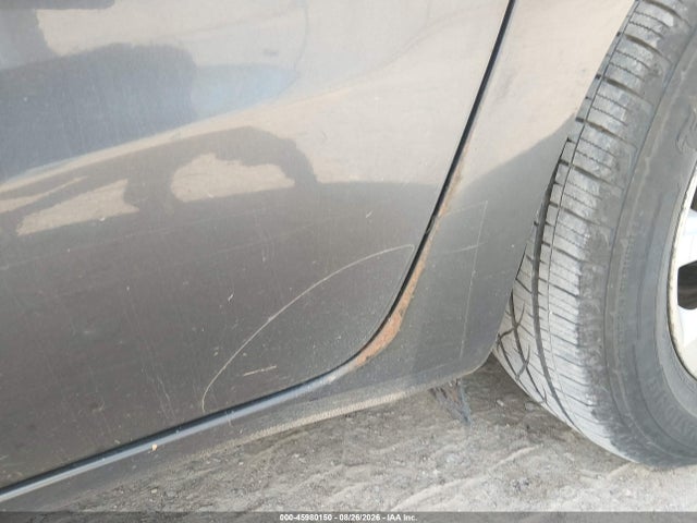 45980150 :رقم المزاد ، KNDMB5C17F6041180 vin ، 2015 Kia Sedona Lx مزاد بيع