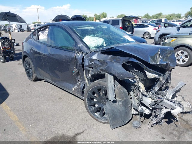 Tesla Model Y Long Range Dual Motor All-wheel Drive 2021 5YJYGAEE9MF214078 main image