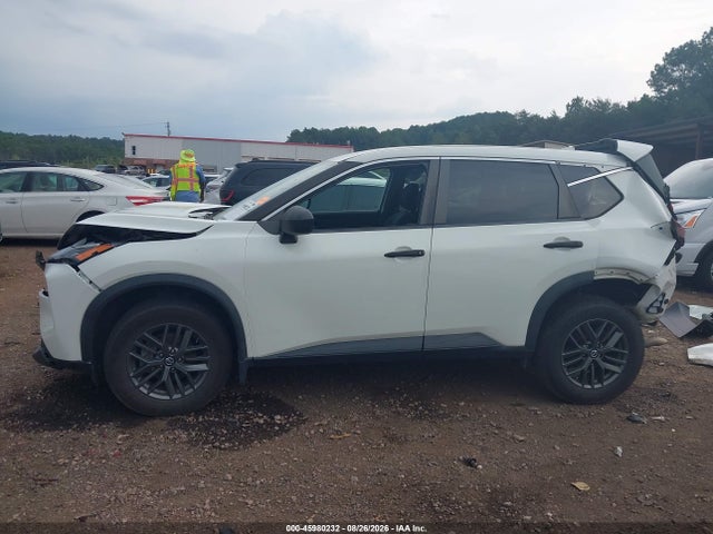 Продаж на аукціоні авто 2021 Nissan Rogue S Fwd, vin: 5N1AT3AA6MC828817, номер лоту: 45980232