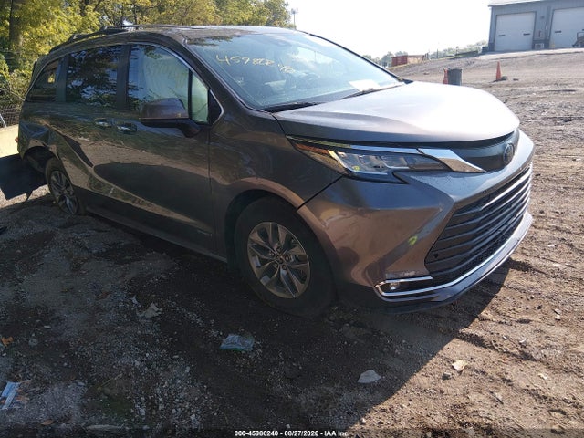 Продажа на аукционе авто 2021 Toyota Sienna Xle, vin: 5TDJRKEC0MS066866, номер лота: 45980240