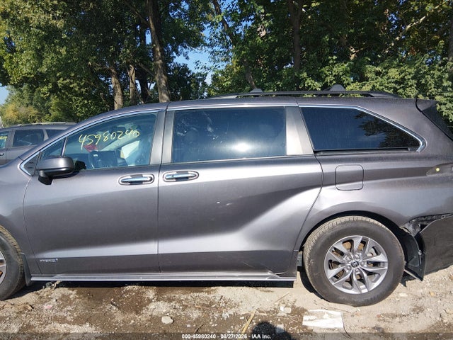 45980240 :رقم المزاد ، 5TDJRKEC0MS066866 vin ، 2021 Toyota Sienna Xle مزاد بيع