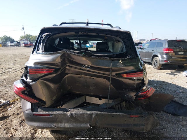 45980240 :رقم المزاد ، 5TDJRKEC0MS066866 vin ، 2021 Toyota Sienna Xle مزاد بيع