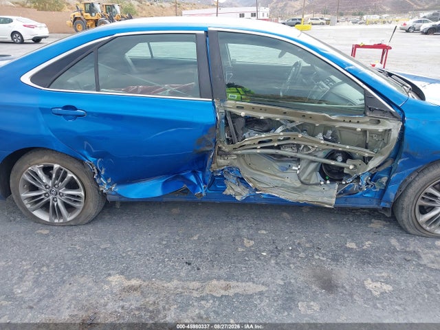 4T1BF1FKXHU727572 Toyota CAMRY SE