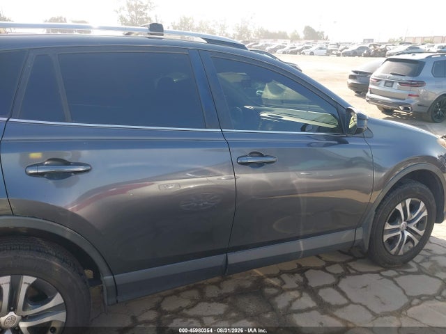 Toyota RAV4 LE 2017 JTMZFREVXHJ716067 Image 13