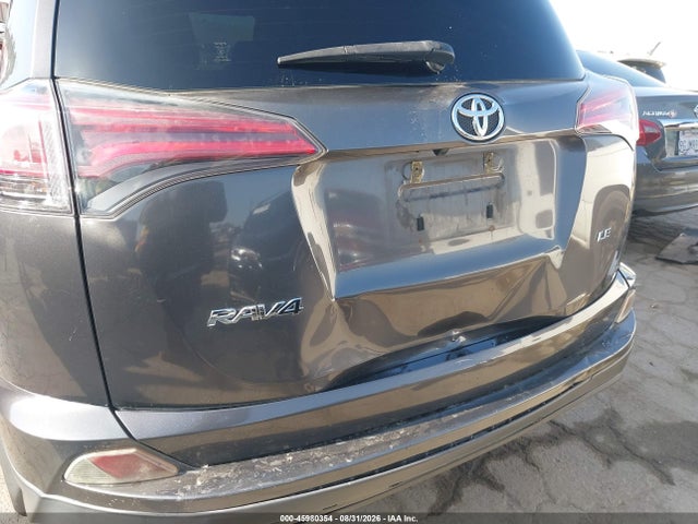Toyota RAV4 LE 2017 JTMZFREVXHJ716067 Image 6