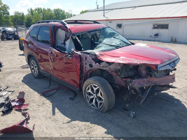 2021 Subaru Forester Premium მანქანა იყიდება აუქციონზე, vin: JF2SKAFC5MH561801, აუქციონის ნომერი: 45980373