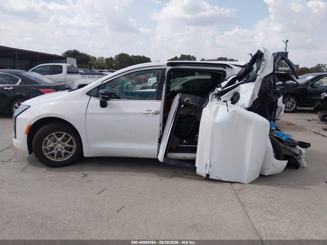 45980394 :رقم المزاد ، 2C4RC1BG2VR572554 vin ، 2027 Chrysler Pacifica مزاد بيع