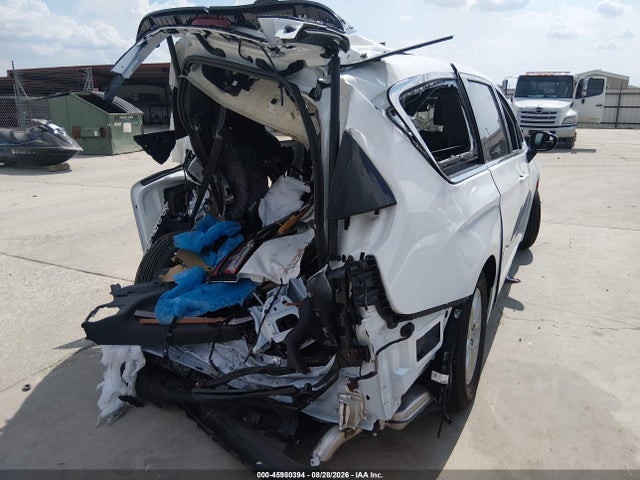 45980394 :رقم المزاد ، 2C4RC1BG2VR572554 vin ، 2027 Chrysler Pacifica مزاد بيع