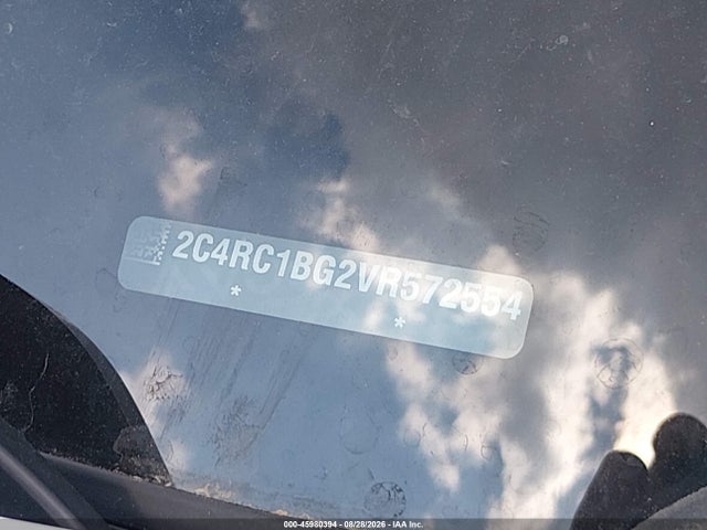 45980394 :رقم المزاد ، 2C4RC1BG2VR572554 vin ، 2027 Chrysler Pacifica مزاد بيع