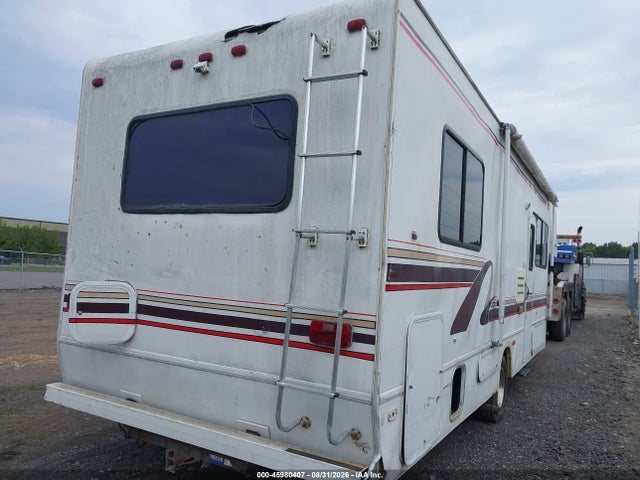 45980407 :رقم المزاد ، 1FDXE40S1WHB49726 vin ، 1999 Ford Econoline E450 Super Duty Cutwy  Rv مزاد بيع