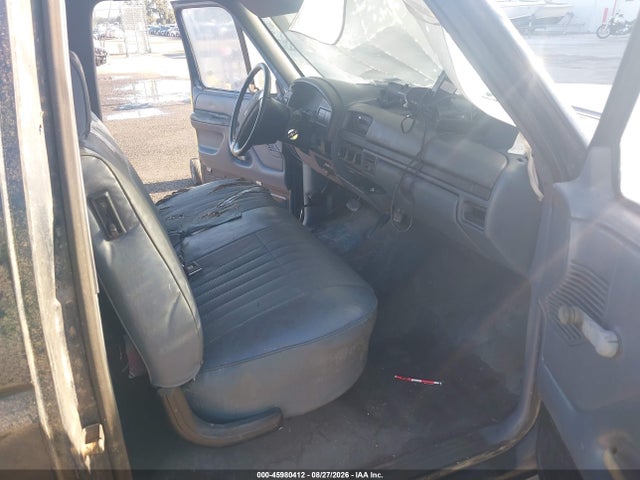 45980412 :رقم المزاد ، 1FTEX15N3NKA10223 vin ، 1992 Ford F150 مزاد بيع
