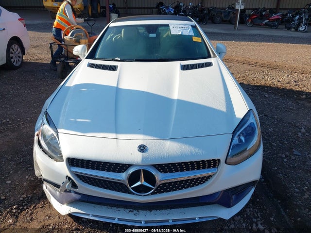 Продаж на аукціоні авто 2018 Mercedes-benz Slc 300, vin: WDDPK3JA4JF149033, номер лоту: 45980427
