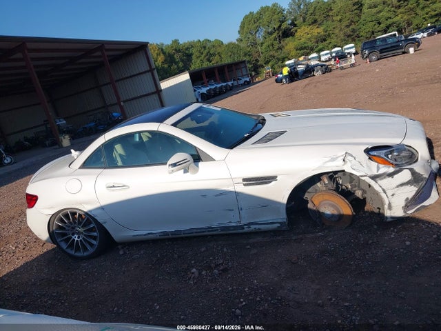 Продаж на аукціоні авто 2018 Mercedes-benz Slc 300, vin: WDDPK3JA4JF149033, номер лоту: 45980427