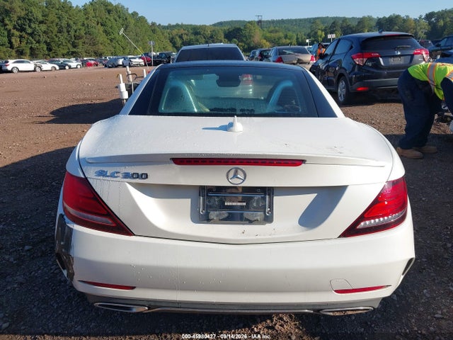 Продаж на аукціоні авто 2018 Mercedes-benz Slc 300, vin: WDDPK3JA4JF149033, номер лоту: 45980427