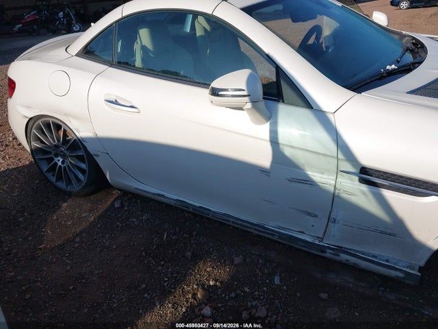 Продаж на аукціоні авто 2018 Mercedes-benz Slc 300, vin: WDDPK3JA4JF149033, номер лоту: 45980427
