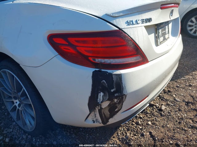 Продаж на аукціоні авто 2018 Mercedes-benz Slc 300, vin: WDDPK3JA4JF149033, номер лоту: 45980427