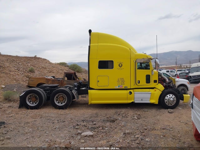 45980432 :رقم المزاد ، 1XPHD49X8BD121349 vin ، 2011 Peterbilt 386 مزاد بيع