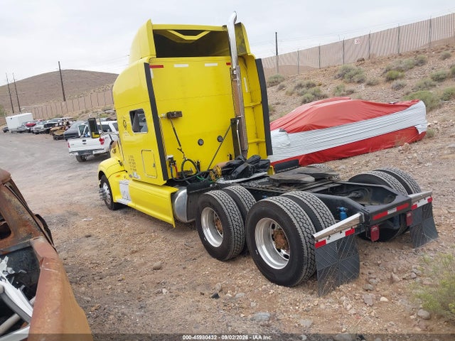 45980432 :رقم المزاد ، 1XPHD49X8BD121349 vin ، 2011 Peterbilt 386 مزاد بيع