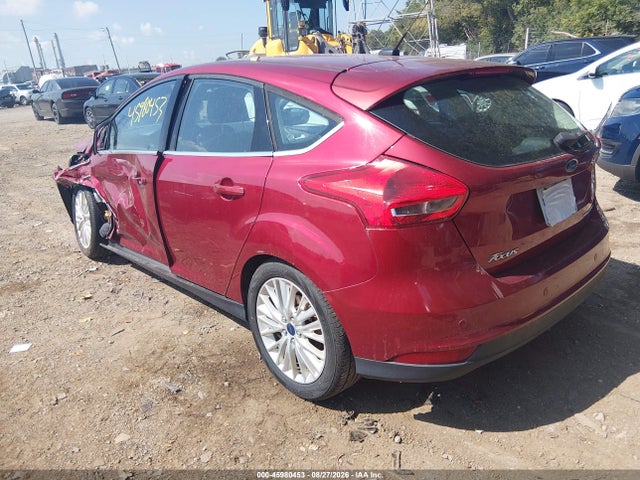 Продаж на аукціоні авто 2016 Ford Focus Titanium, vin: 1FADP3N24GL225917, номер лоту: 45980453