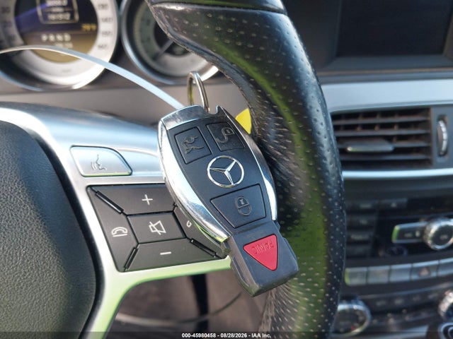 Продажа на аукционе авто 2012 Mercedes-benz C 250 Sport, vin: WDDGF4HB7CR232112, номер лота: 45980458