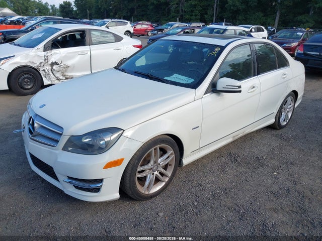 Продажа на аукционе авто 2012 Mercedes-benz C 250 Sport, vin: WDDGF4HB7CR232112, номер лота: 45980458