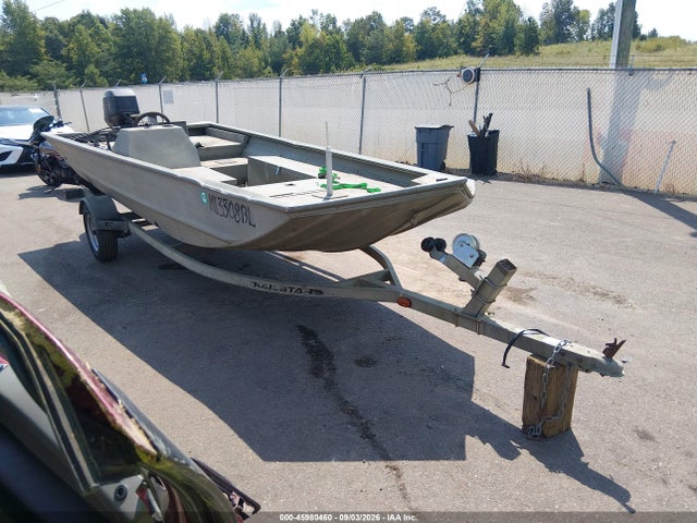 2006 Tracker Other მანქანა იყიდება აუქციონზე, vin: BUJ64833C606, აუქციონის ნომერი: 45980460