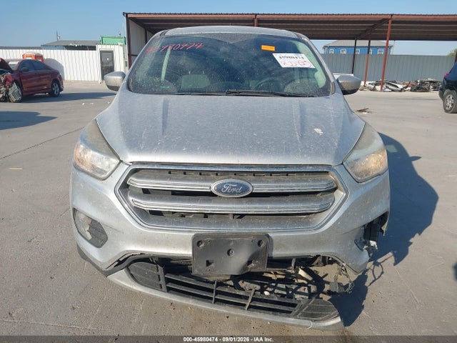 Продаж на аукціоні авто 2017 Ford Escape Se, vin: 1FMCU0GD7HUA13743, номер лоту: 45980474