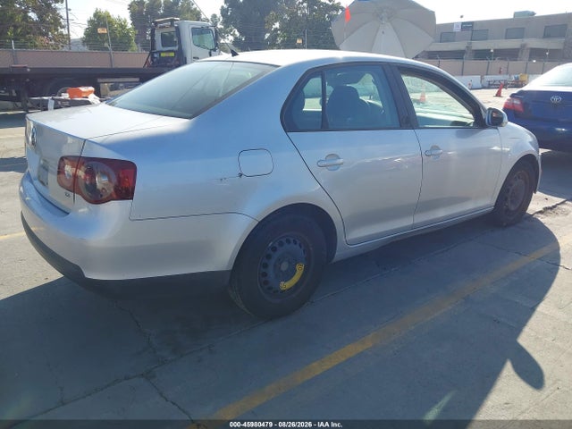 Продаж на аукціоні авто 2010 Volkswagen Jetta S, vin: 3VWJZ7AJ5AM013851, номер лоту: 45980479
