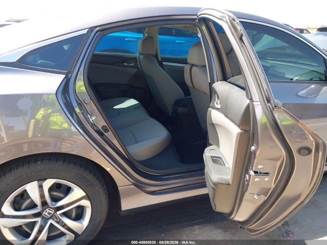 Honda Civic Lx 2017 19XFC2F50HE210360 Image 8