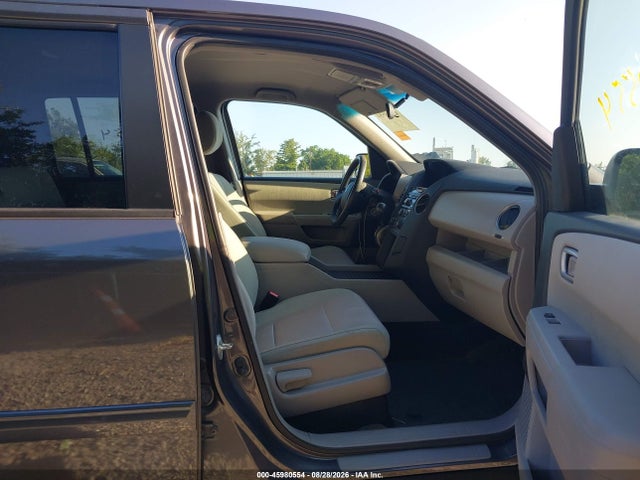45980554 :رقم المزاد ، 5FNYF4H44FB052211 vin ، 2015 Honda Pilot Ex مزاد بيع