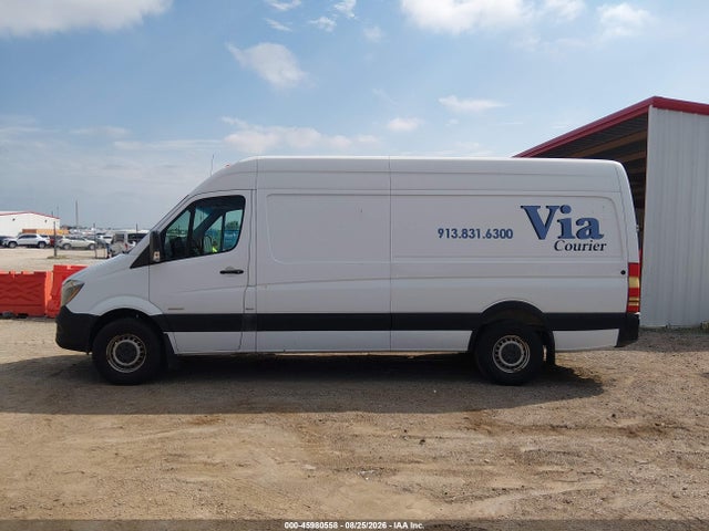 Auction sale of the 2014 Mercedes-benz Sprinter 2500 High Roof, vin: WD3PE8DC5E5858667, lot number: 45980558