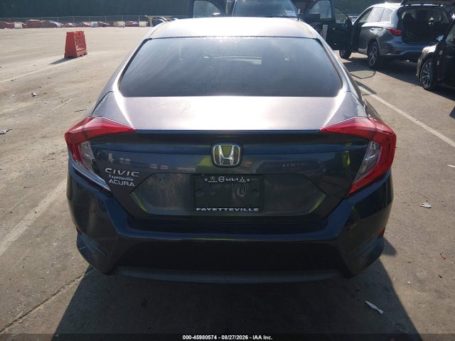 Auction sale of the 2017 Honda Civic Lx, vin: 2HGFC2F51HH552003, lot number: 45980574
