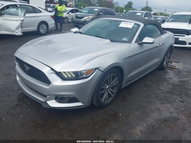 Продаж на аукціоні авто 2015 Ford Mustang Ecoboost Premium, vin: 1FATP8UH1F5343635, номер лоту: 45980586