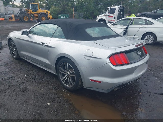 Продаж на аукціоні авто 2015 Ford Mustang Ecoboost Premium, vin: 1FATP8UH1F5343635, номер лоту: 45980586