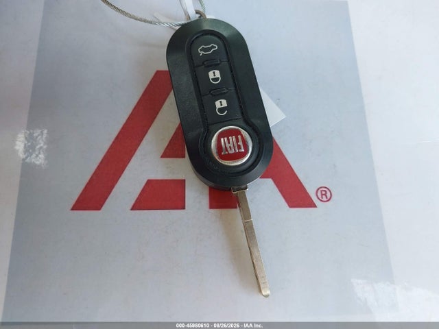 2015 Fiat 500 Pop მანქანა იყიდება აუქციონზე, vin: 3C3CFFAR0FT756813, აუქციონის ნომერი: 45980610