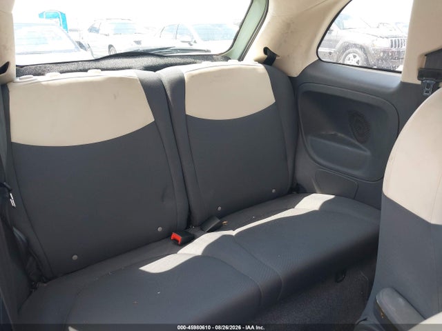 2015 Fiat 500 Pop მანქანა იყიდება აუქციონზე, vin: 3C3CFFAR0FT756813, აუქციონის ნომერი: 45980610