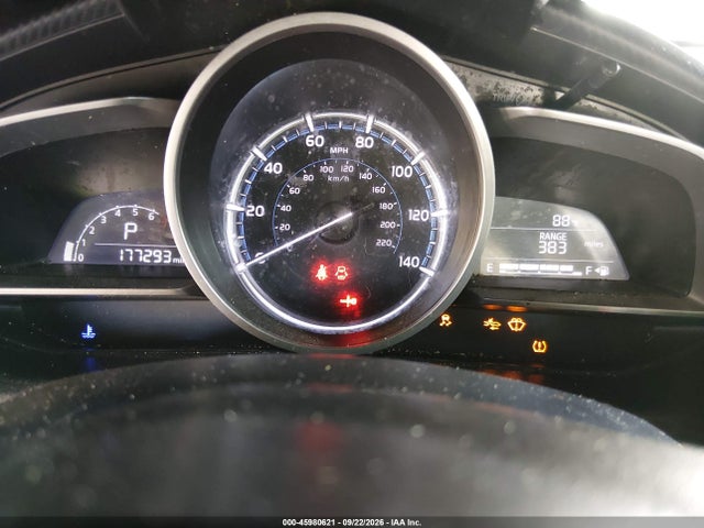 2020 Toyota Yaris Le მანქანა იყიდება აუქციონზე, vin: 3MYDLBYVXLY707641, აუქციონის ნომერი: 45980621