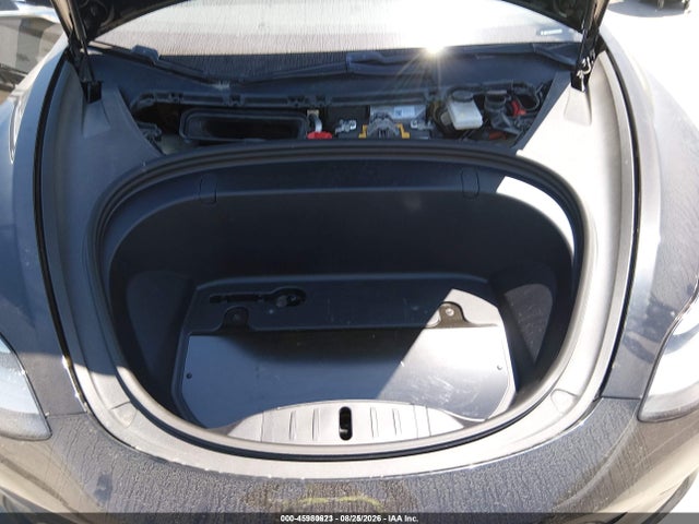 Продажа на аукционе авто 2019 Tesla Model 3 Long Range/mid Range/standard Range/standard Range Plus, vin: 5YJ3E1EA0KF306402, номер лота: 45980623