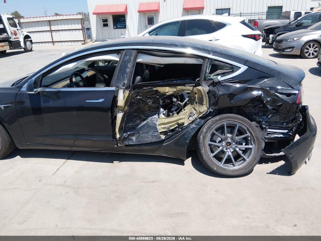 Продажа на аукционе авто 2019 Tesla Model 3 Long Range/mid Range/standard Range/standard Range Plus, vin: 5YJ3E1EA0KF306402, номер лота: 45980623