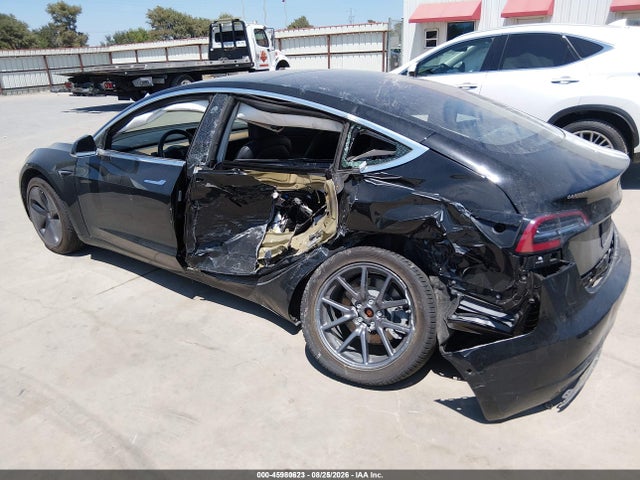 Продажа на аукционе авто 2019 Tesla Model 3 Long Range/mid Range/standard Range/standard Range Plus, vin: 5YJ3E1EA0KF306402, номер лота: 45980623