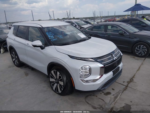 2025 Mitsubishi Outlander Se 2.5 2wd მანქანა იყიდება აუქციონზე, vin: JA4J3VA87SZ040081, აუქციონის ნომერი: 45980625
