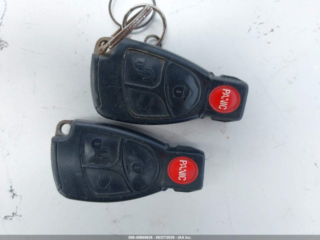 2004 Mercedes-benz Clk 320 მანქანა იყიდება აუქციონზე, vin: WDBTK65G54T020750, აუქციონის ნომერი: 45980626