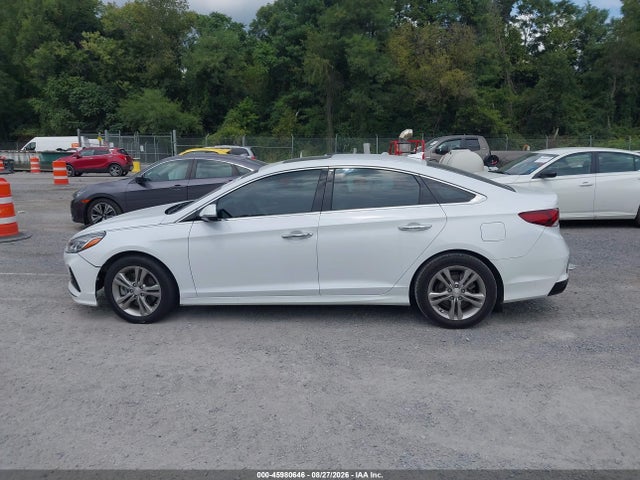 45980646 :رقم المزاد ، 5NPE34AF4JH605912 vin ، 2018 Hyundai Sonata Limited مزاد بيع