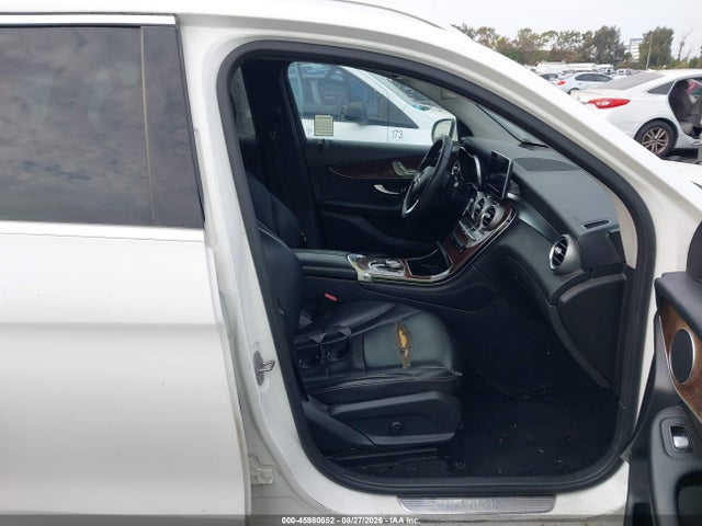 Продаж на аукціоні авто 2017 Mercedes-benz Glc 300, vin: WDC0G4JB3HF199194, номер лоту: 45980652