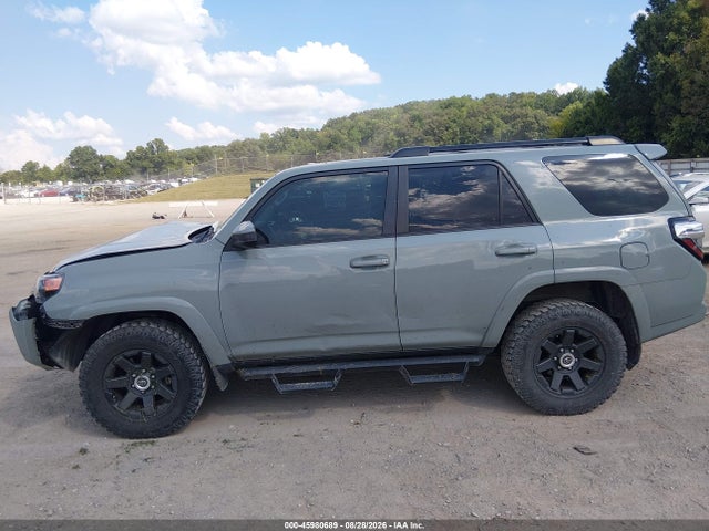 Продажа на аукционе авто 2022 Toyota 4runner Trail Special Edition, vin: JTETU5JR7N5986774, номер лота: 45980689