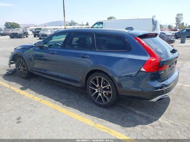 Volvo V90 Cross Country T6 2020 YV4A22NLXL1102284 Image 3