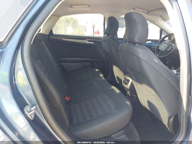 45980747 :رقم المزاد ، 3FA6P0HD8JR217087 vin ، 2018 Ford Fusion Se مزاد بيع