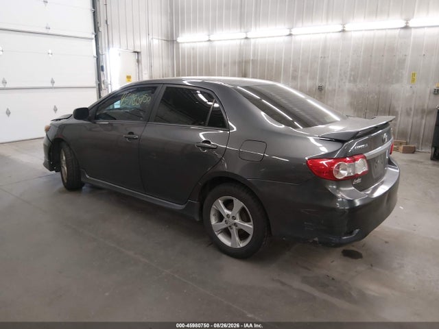 45980750 :رقم المزاد ، 5YFBU4EE6CP026735 vin ، 2012 Toyota Corolla S مزاد بيع