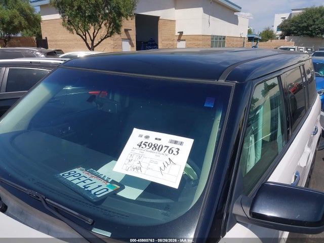 Ford FLEX SEL 2019 2FMGK5C84KBA39274 Image 18